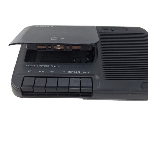 Sony Cassette-Corder with Built-In Condenser Microphone TCM-818 with Counter - Picture 3 of 14